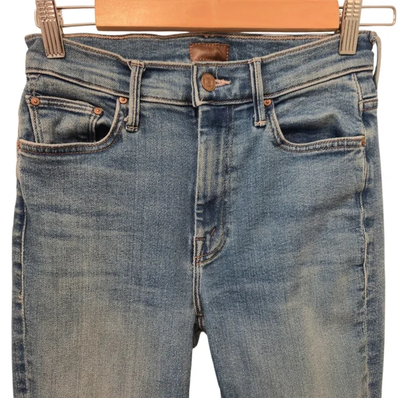 Mother The Weekender Fray Cropped Jeans Size 27 - Picture 4 of 13